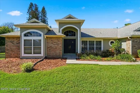 1135 Rebecca Dr, Merritt Island, FL 32952