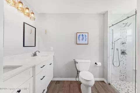 Bath - 917 Yorktowne Dr, Rockledge, FL 32955 photo 1 of 2