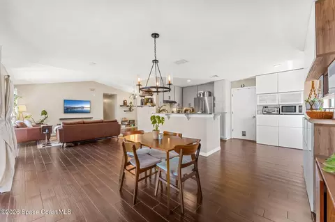 Dining - 917 Yorktowne Dr, Rockledge, FL 32955 photo 4 of 4