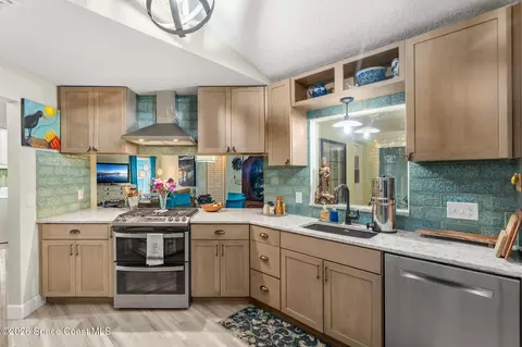 Kitchen - 2284 Windham Dr, Melbourne, FL 32935 photo 1 of 3