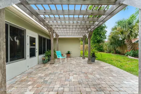 Exterior - 2284 Windham Dr, Melbourne, FL 32935 photo 6 of 10
