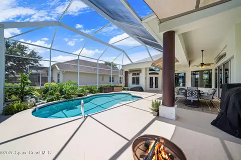 Exterior - 842 Thrasher Dr, Rockledge, FL 32955 photo 2 of 6