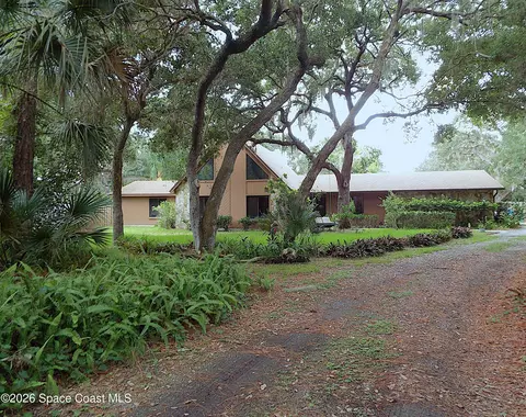 685 Carambola Dr, Merritt Island, FL 32952