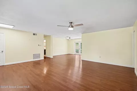 Living - 886 Barris Ln, Rockledge, FL 32955 photo 4 of 5