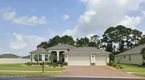 607 SE Gleneagles Dr SE, Palm Bay, FL 32909