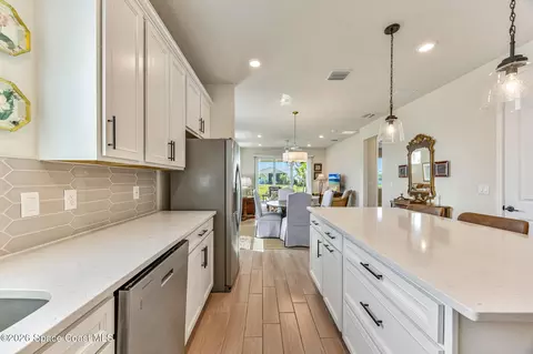 Kitchen - 3063 Tidepool Pl, Melbourne, FL 32940 photo 5 of 5
