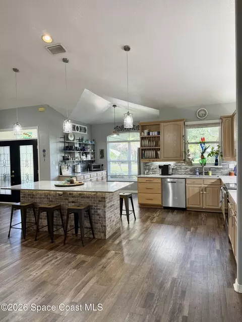 Kitchen - 4940 Shade Tree St, Cocoa, FL 32926 photo 2 of 2