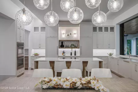 Kitchen - 4552 Tennyson Dr, Rockledge, FL 32955 photo 4 of 5