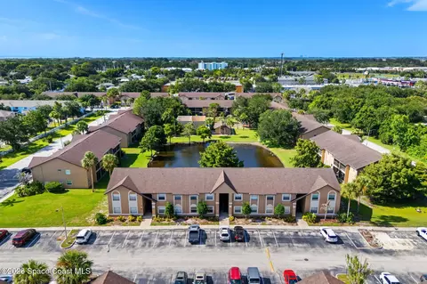240 Spring Dr #5, Merritt Island, FL 32953