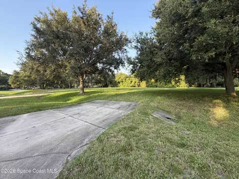 4414 Ligustrum Dr, Melbourne, FL 32934 photo 5