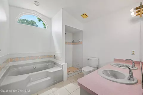 Bath - 6000 Chapman St, Cocoa, FL 32927 photo 1 of 1