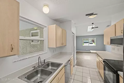 Kitchen - 6000 Chapman St, Cocoa, FL 32927 photo 1 of 2