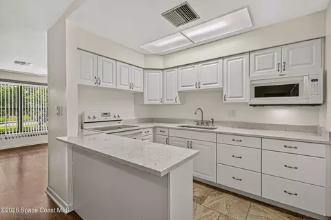 Kitchen - 830 Tupelo Dr, Melbourne, FL 32935 photo 3 of 3