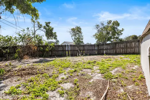 Exterior - 346 Crown Blvd, Melbourne, FL 32901 photo 7 of 7