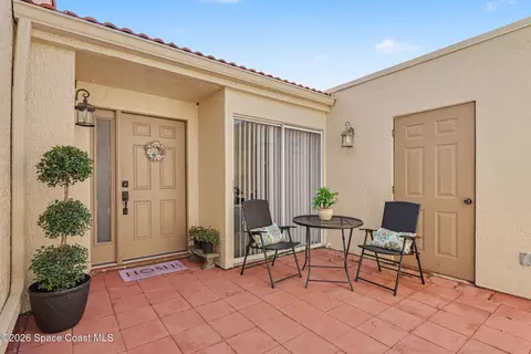Exterior - 723 Spring Valley Dr, Melbourne, FL 32940 photo 2 of 6