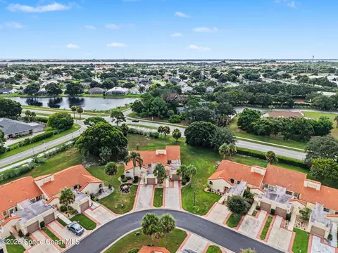 View/Area - 723 Spring Valley Dr, Melbourne, FL 32940 photo 4 of 5