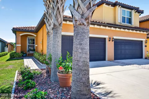 735 Simeon Dr, Satellite Beach, FL 32937