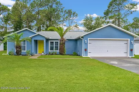 54 Pennsylvania Ln, Palm Coast, FL 32164