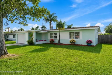 116 1st St, Merritt Island, FL 32953