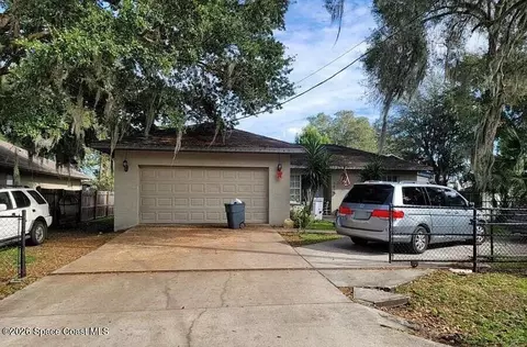 2606 N Adams St, Plant City, FL 33563