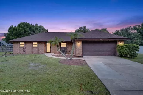 1038 Pellam Ave NE, Palm Bay, FL 32907
