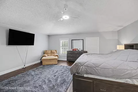 Bedroom - 6101 Corning Rd, Cocoa, FL 32927 photo 3 of 7
