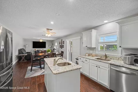 Kitchen - 6101 Corning Rd, Cocoa, FL 32927 photo 1 of 3