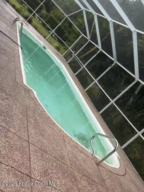 Exterior - 195 River Road Cir, Rockledge, FL 32955 photo 2 of 8