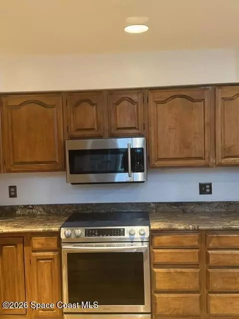 Kitchen - 195 River Road Cir, Rockledge, FL 32955 photo 2 of 4