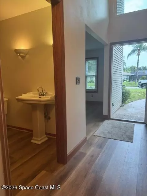 Entry Way - 195 River Road Cir, Rockledge, FL 32955 photo 2 of 7