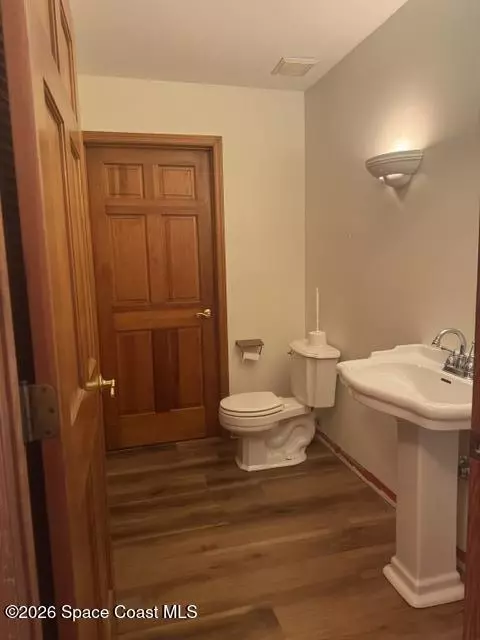 Bath - 195 River Road Cir, Rockledge, FL 32955 photo 1 of 2