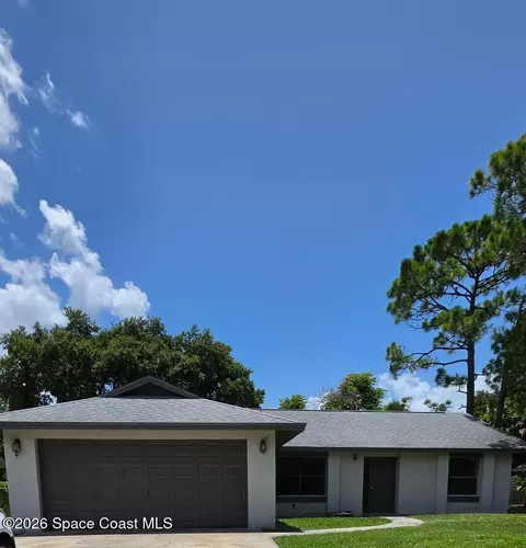 1714 Hays St NW, Palm Bay, FL 32907