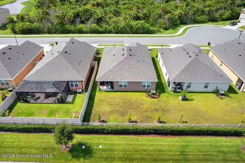 View/Area - 913 Trinity St, Rockledge, FL 32955 photo 2 of 5