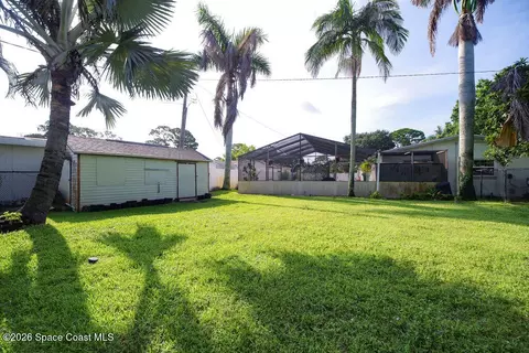 Exterior - 960 Kings Post Rd, Rockledge, FL 32955 photo 13 of 14