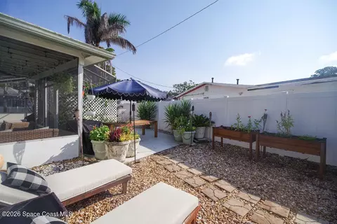 Exterior - 960 Kings Post Rd, Rockledge, FL 32955 photo 3 of 14