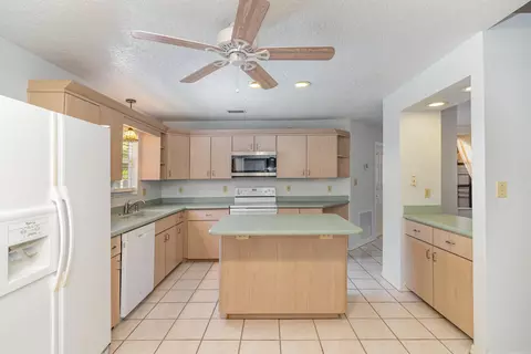 Kitchen - 6364 Dane Ave, Cocoa, FL 32927 photo 4 of 4