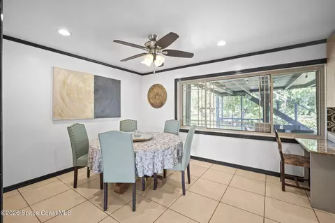 Dining - 300 Orange Ave, Saint Cloud, FL 34769 photo 1 of 4