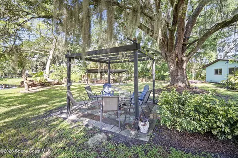 Exterior - 300 Orange Ave, Saint Cloud, FL 34769 photo 13 of 14