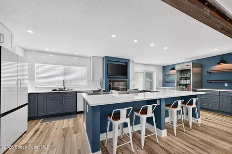 Kitchen - 301 Par Ave, Melbourne, FL 32901 photo 2 of 7