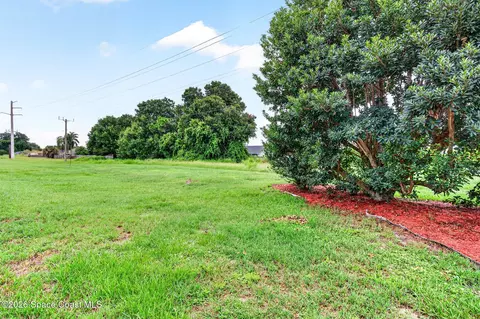Exterior - 888 Jamestown Dr, Rockledge, FL 32955 photo 6 of 10
