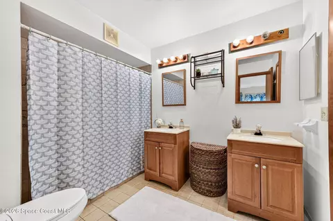 Bath - 888 Jamestown Dr, Rockledge, FL 32955 photo 2 of 5
