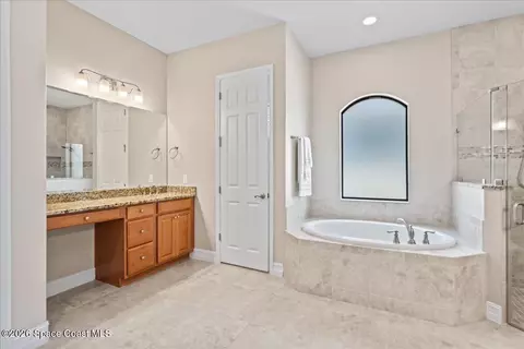 Bath - 2906 Balting Pl, Melbourne, FL 32940 photo 4 of 4