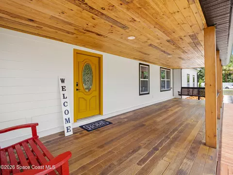 Exterior - 3110 Harlock Rd, Melbourne, FL 32934 photo 5 of 14