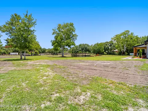 Exterior - 3110 Harlock Rd, Melbourne, FL 32934 photo 14 of 14