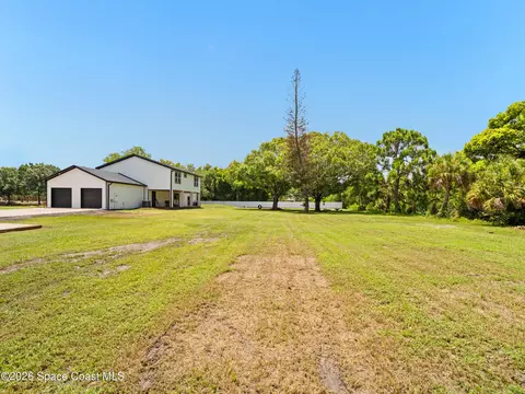 Exterior - 3110 Harlock Rd, Melbourne, FL 32934 photo 13 of 14