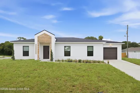 1365 Sandusky St SE, Palm Bay, FL 32909