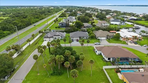 505 Topsail Dr, Rockledge, FL 32955 photo 7