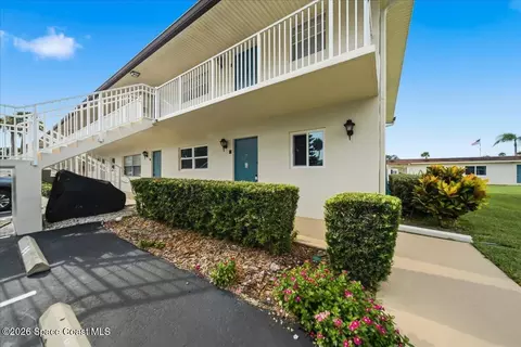 171 Cape Shores Cir #3-E, Cape Canaveral, FL 32920