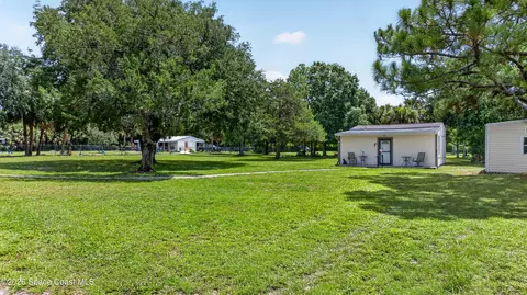 Exterior - 5365 Pine St, Cocoa, FL 32927 photo 13 of 28