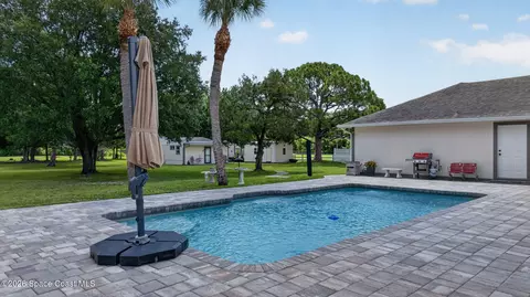 Exterior - 5365 Pine St, Cocoa, FL 32927 photo 18 of 28